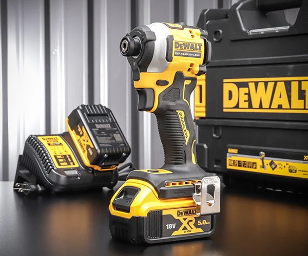 DEWALT(デウォルト) 電動工具 DCF850P2T-JP 18V XR Li-Ion ブラシレス・インパクトドライバー バッテリー 2個付